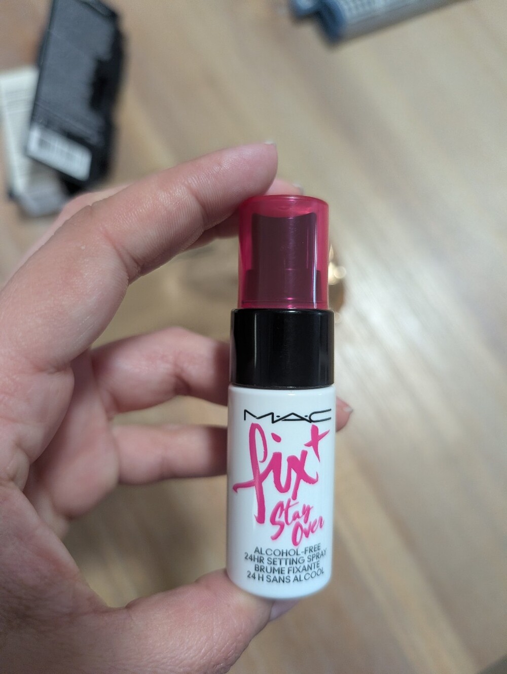 Mac Cosmetics Bundle - Picture 8 of 9